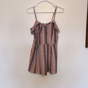 Xhilaration Romper size small